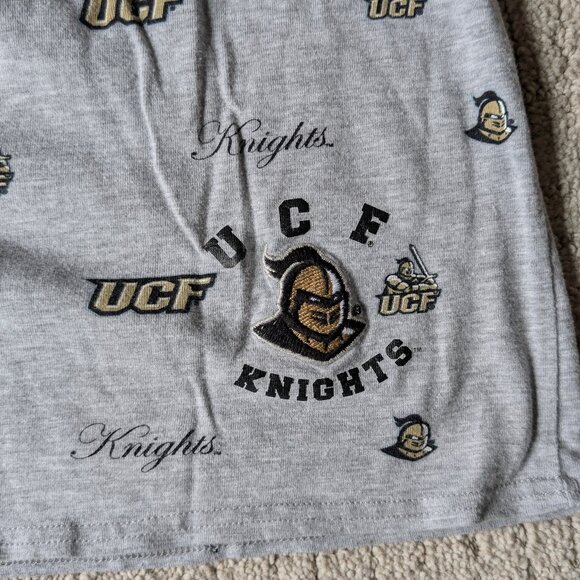 College Classics University of Central Florida UCF branded swim cover all - Picture 2 of 8